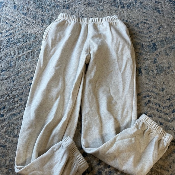 ABOUND FLEECE SWEATPANTS IN IVORY XS - Picture 2 of 4